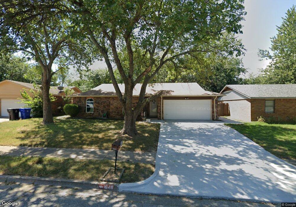 1648 S Redbud Place, Broken Arrow, OK 74012 - photo 1