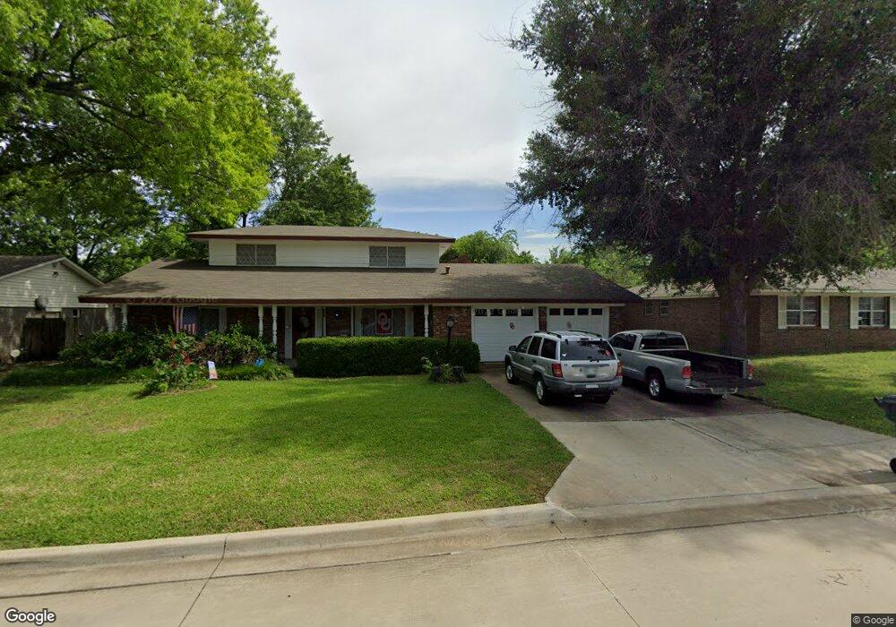 806 Mulberry St, Ardmore, OK 73401 - photo 1