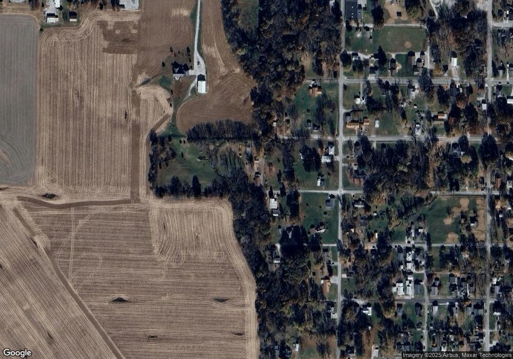 802 W 7th St, Bicknell, IN 47512 - photo 1