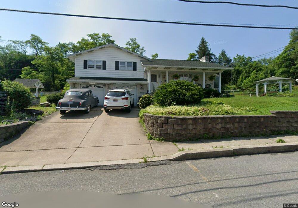 310 Orwigsburg St, Tamaqua, PA 18252 - photo 1