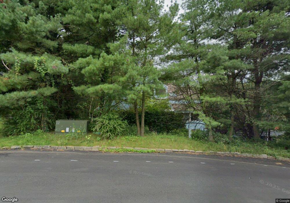 26 Sycamore Ln, Irvington, NY 10533 - photo 1