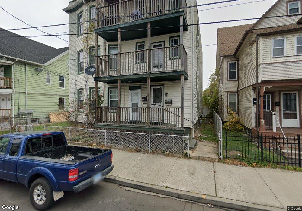 266 Brooks St unit 3rd, Bridgeport, CT 06608 - photo 1