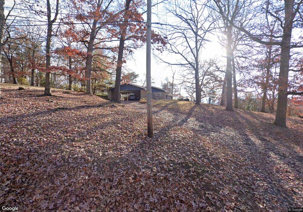 504 Dennis Dr, Johnson City, TN 37601 - photo 1