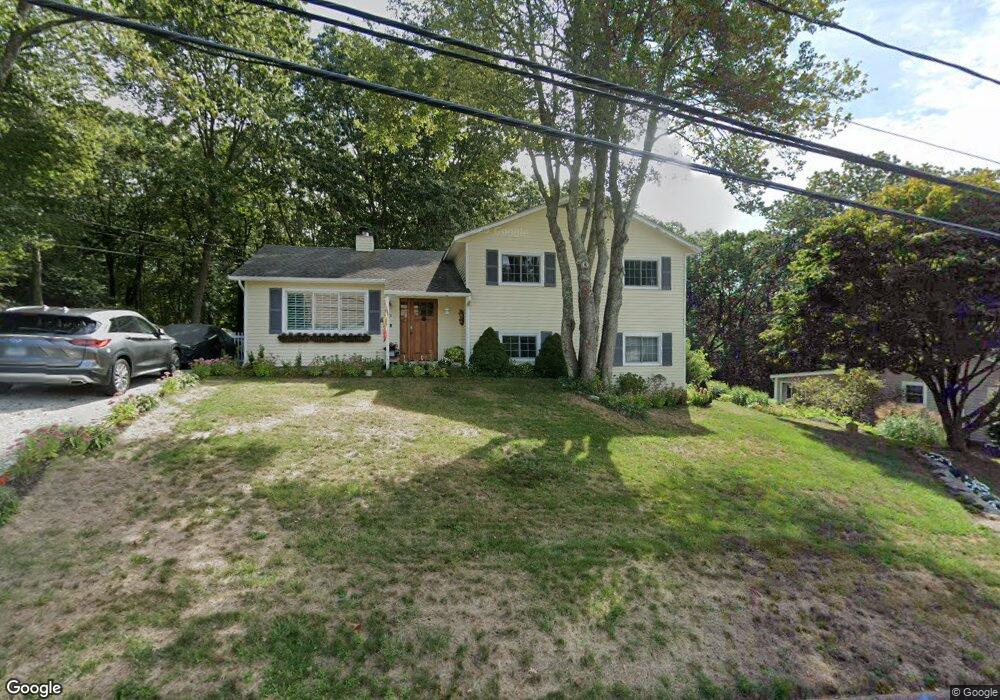 10 Cronin Ave, Pawcatuck, CT 06379 - photo 1