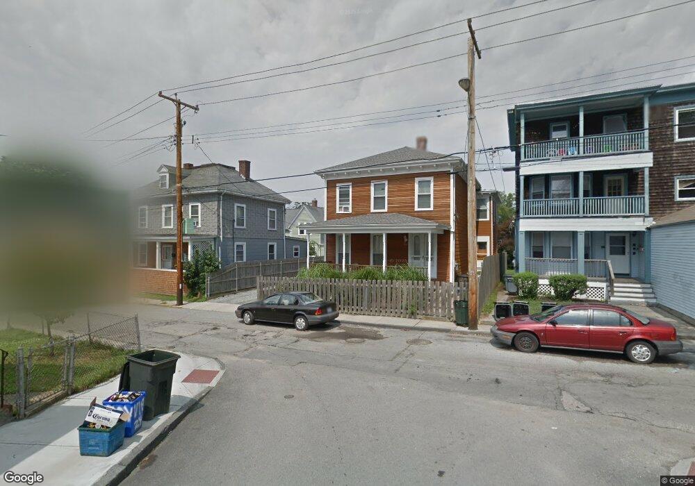 42 Bayview Ave, Newport, RI 02840 - photo 1