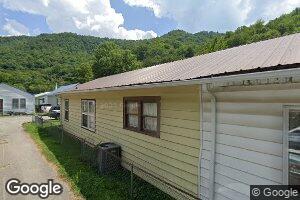 37 Harris St, Stollings, WV 25646