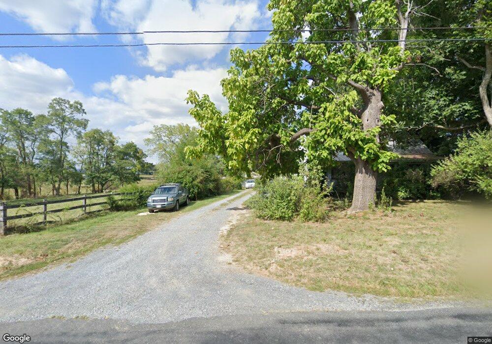 3263 Lyndhurst Rd, Stuarts Draft, VA 24477 - photo 1