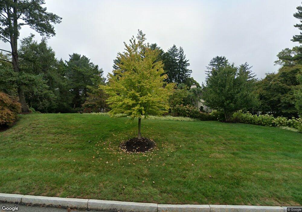 221 Ravenscliff Rd, Wayne, PA 19087 - photo 1