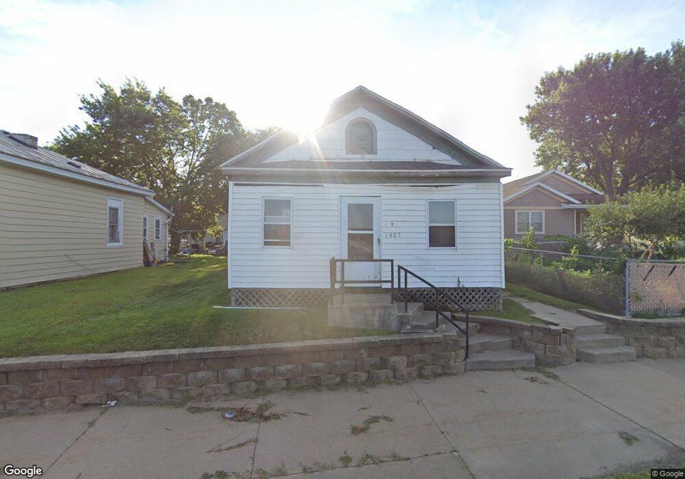 1407 4th St S, La Crosse, WI 54601 - photo 1