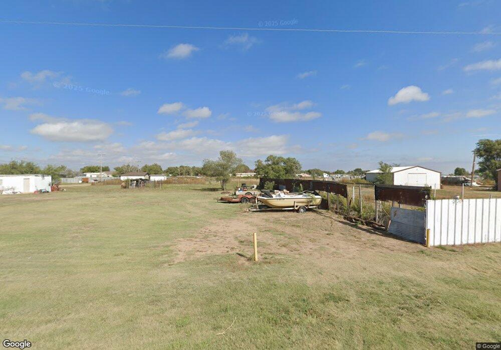 900 N Maddox Ave, Dumas, TX 79029 - photo 1
