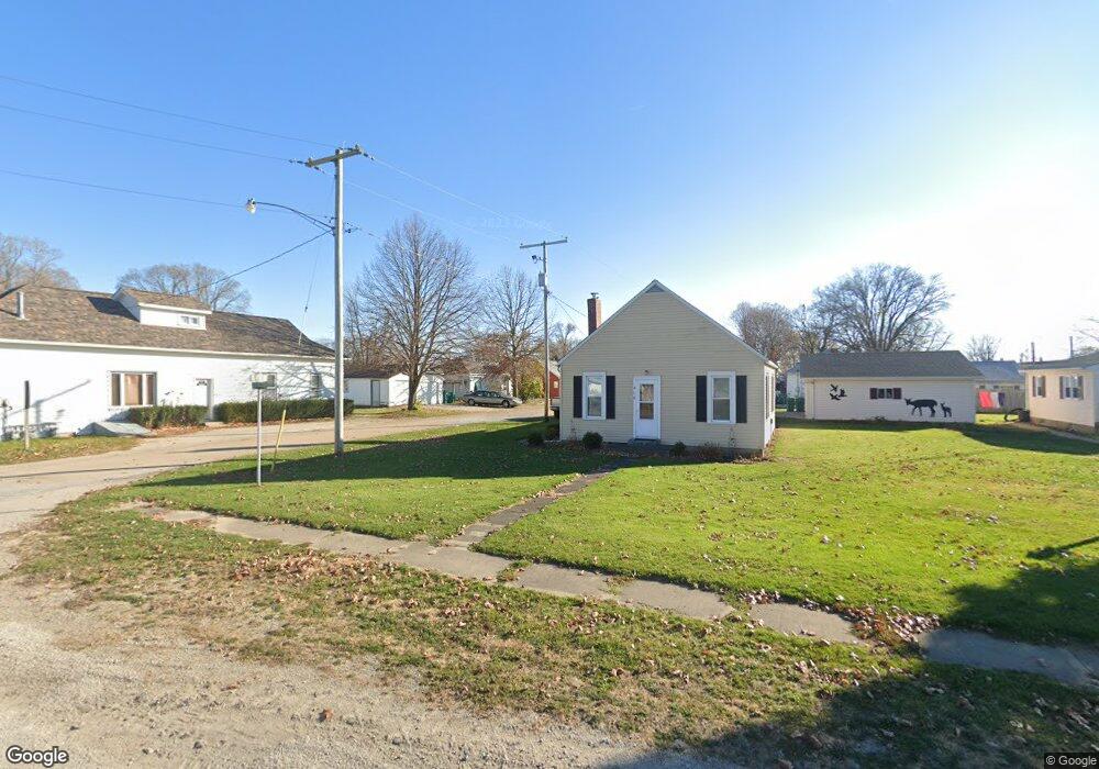 106 Elm St, Cedar Point, IL 61316 - photo 1