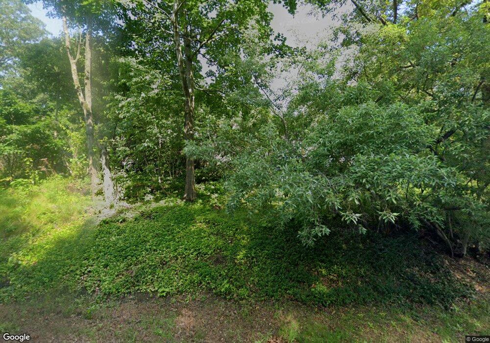 600 Wheelers Farm Rd, Orange, CT 06477 - photo 1