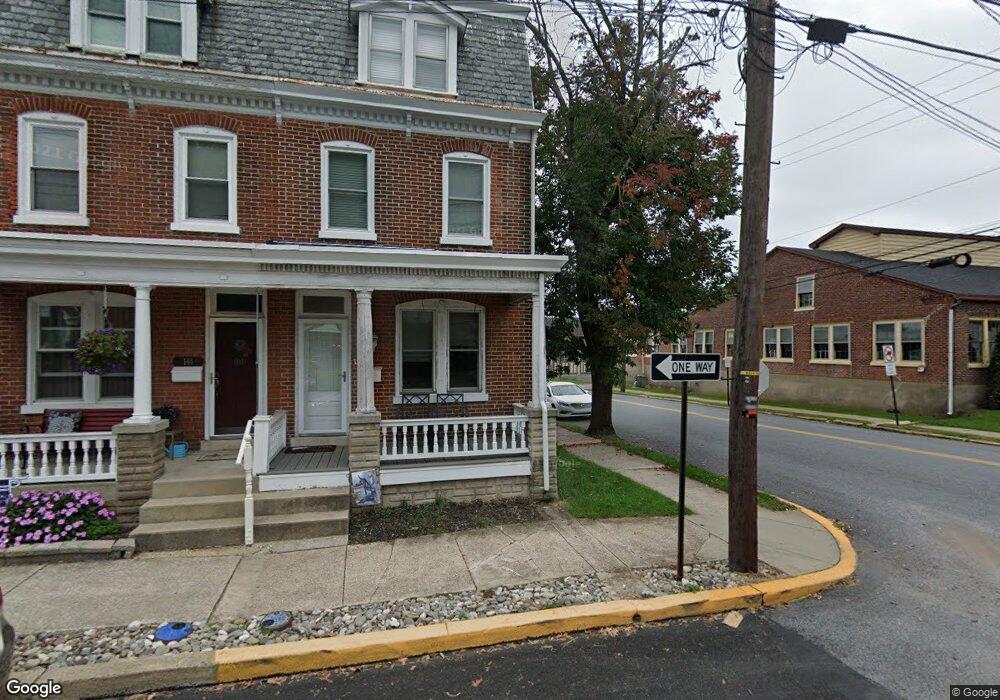 146 S Franklin St, Boyertown, PA 19512 - photo 1