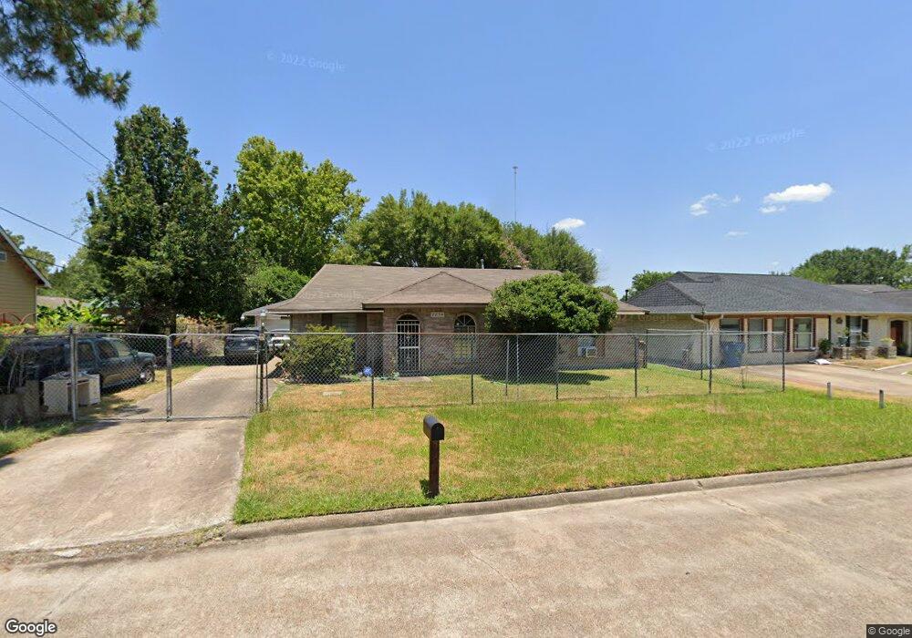 2234 Bunzel St, Houston, TX 77088 - photo 1