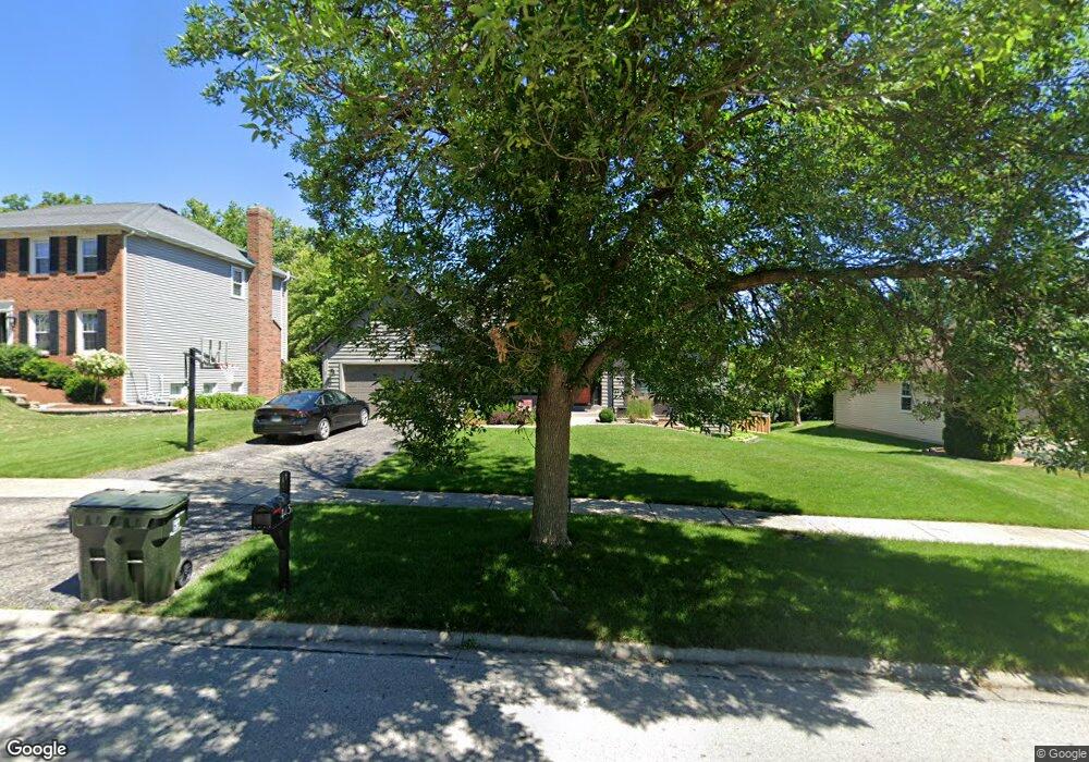 443 Flock Ave unit 2, Naperville, IL 60565 - photo 1