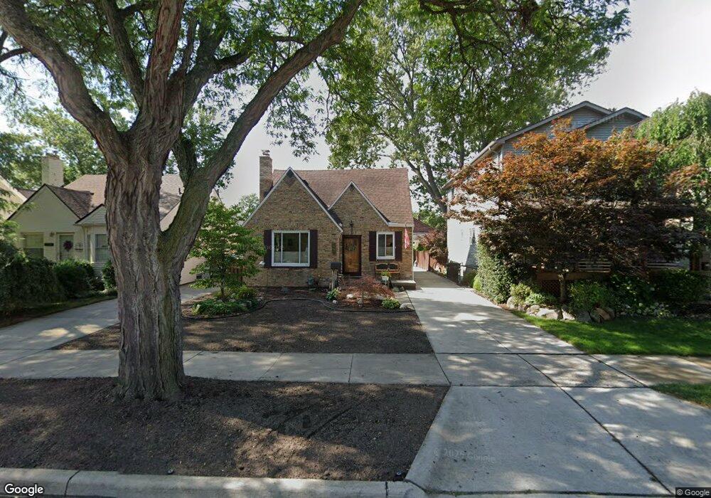 1793 Anita Ave, Grosse Pointe Woods, MI 48236 - photo 1