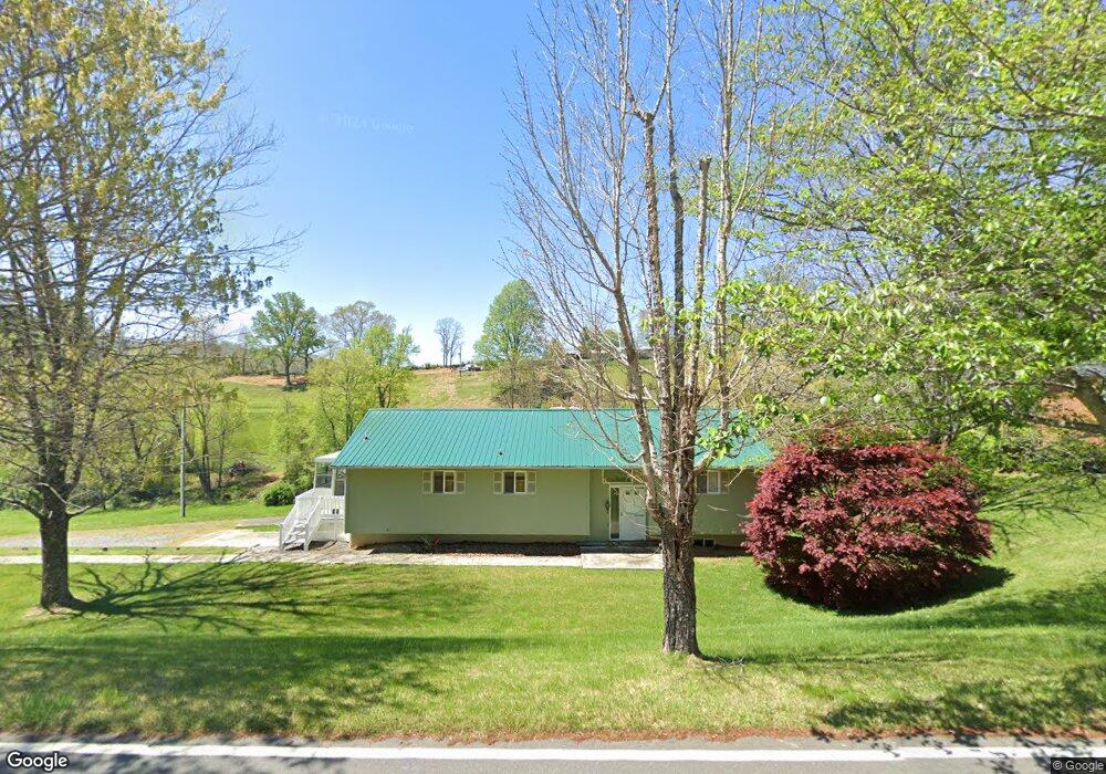 49 Mountain View Rd, Burnsville, NC 28714 - photo 1