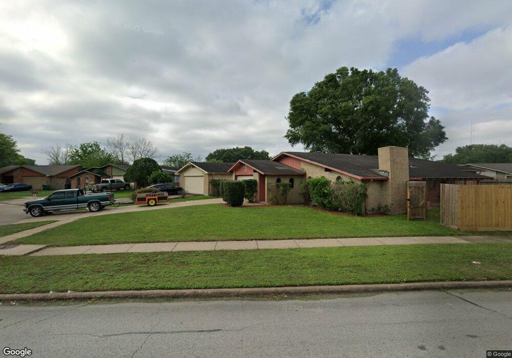 5627 W Ridgecreek Dr, Houston, TX 77053 - photo 1