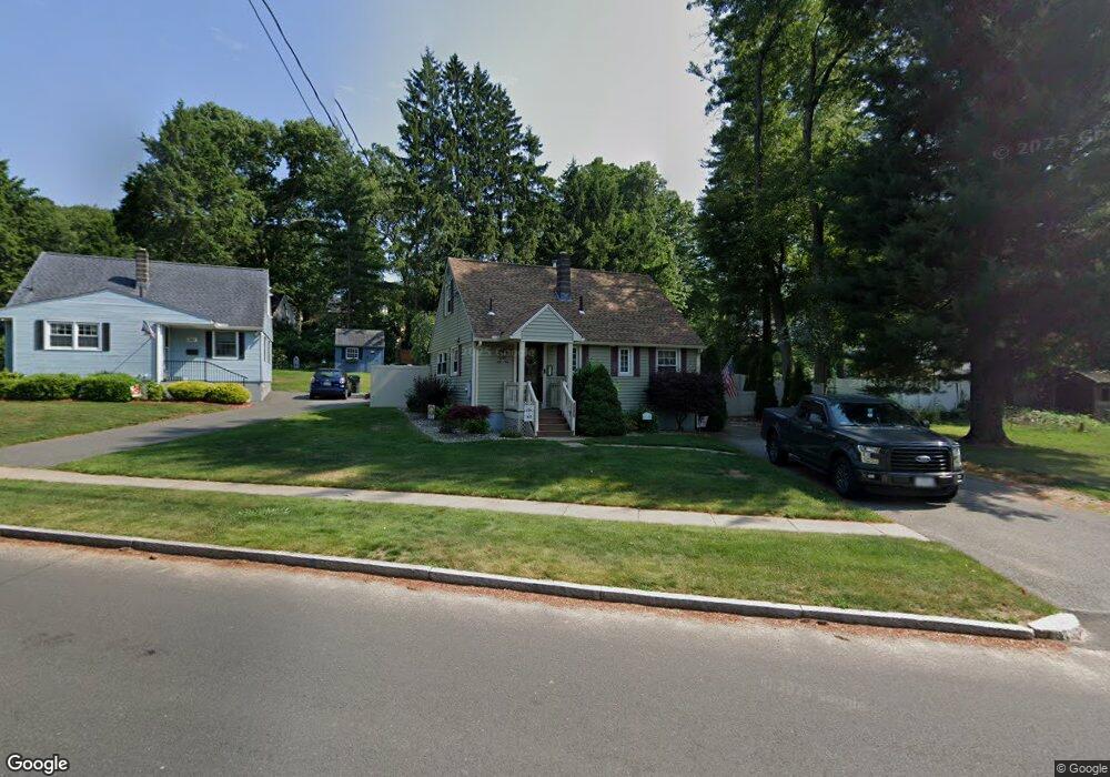 373 Gifford St, Springfield, MA 01118 - photo 1