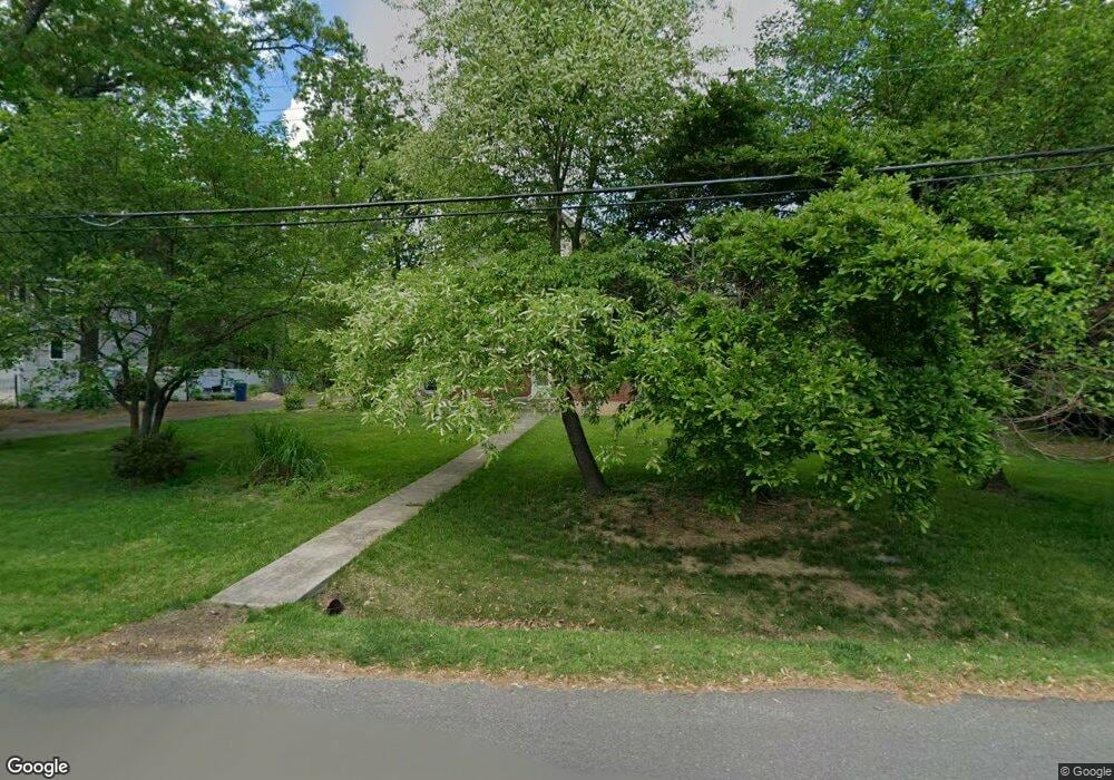 1918 Byrd Rd, Vienna, VA 22182 - photo 1