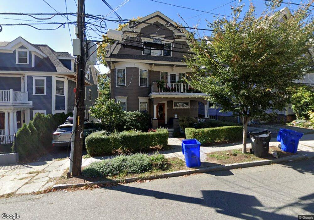 90 Westbourne Terrace unit 1, Brookline, MA 02446 - photo 1