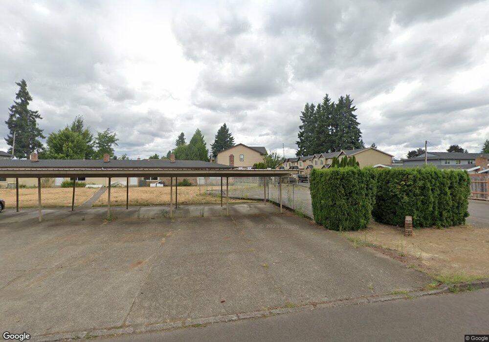 574 NE 16th Ave, Canby, OR 97013 - photo 1