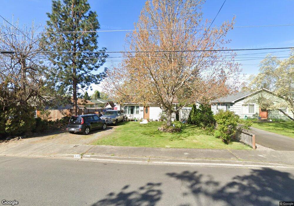 426 SW Westholm Ave, Grants Pass, OR 97526 - photo 1