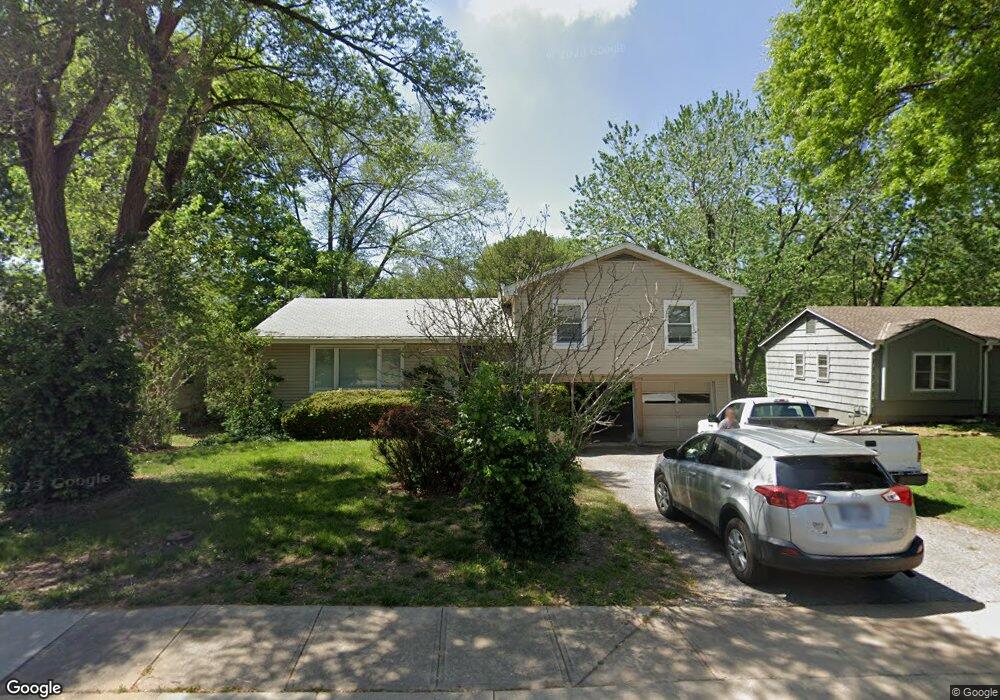 13018 Pennycross Rd, Lenexa, KS 66215 - photo 1