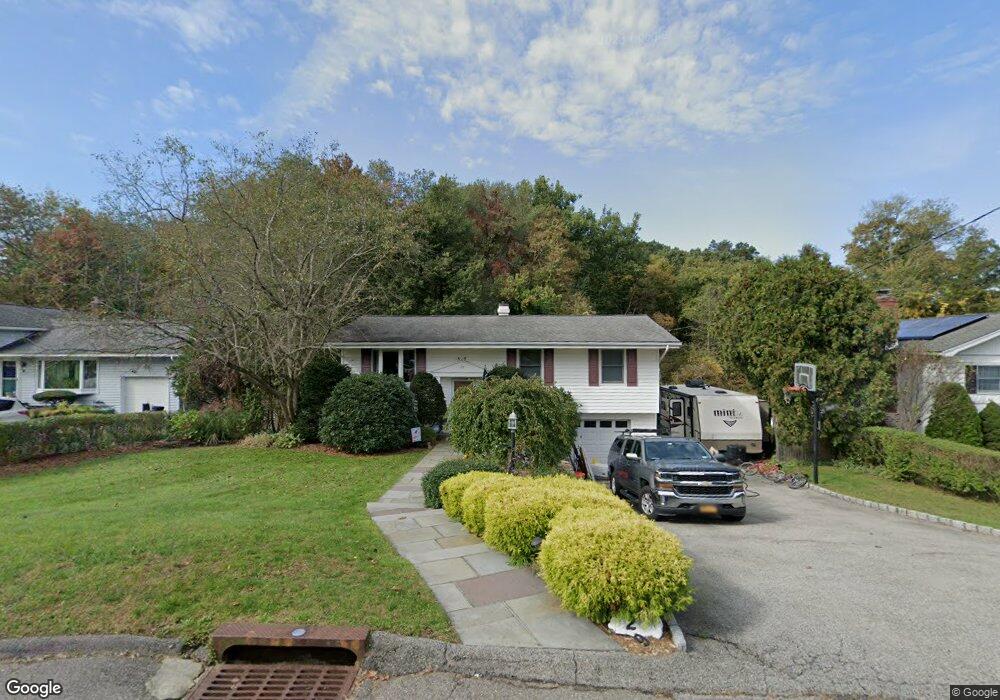 29 Wheeler Dr, Cortlandt Manor, NY 10567 - photo 1