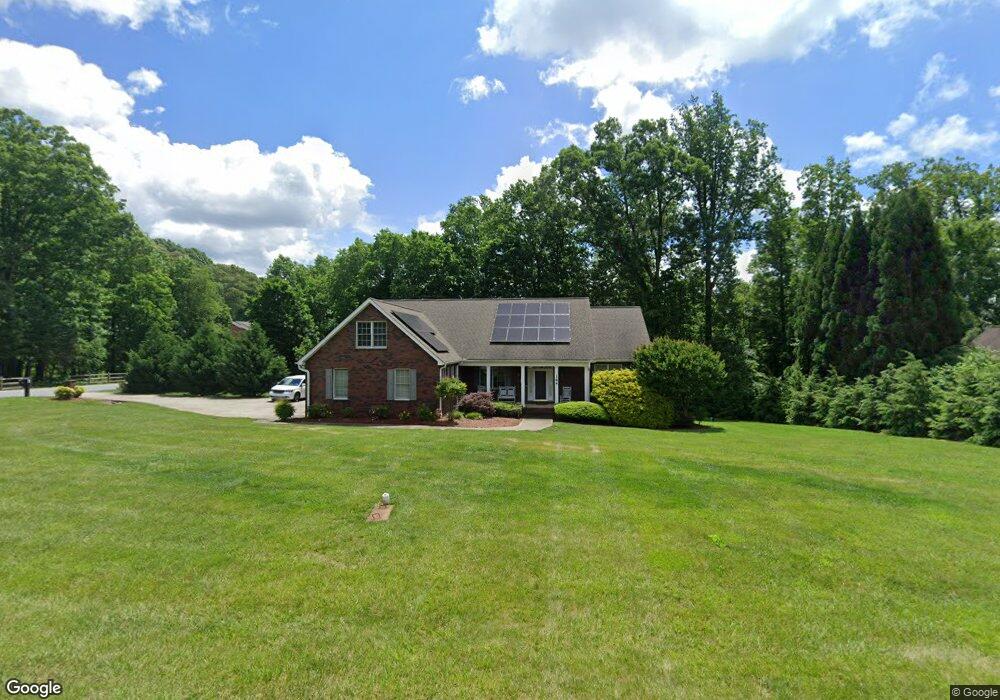 164 Upper Oak Dr, Statesville, NC 28625 - photo 1