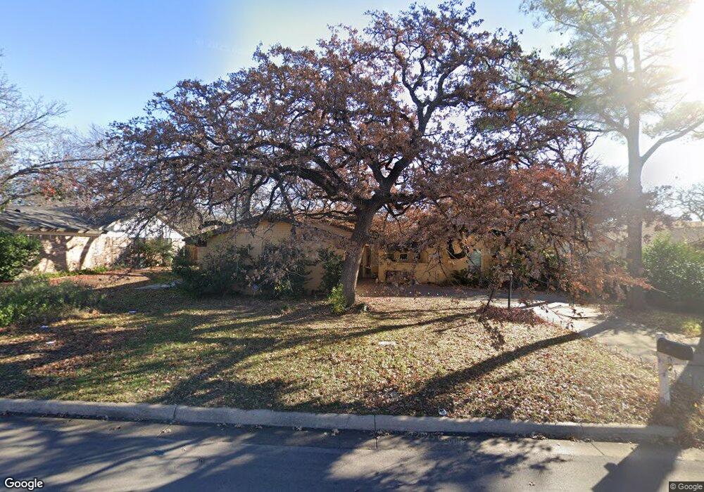 2220 Shady Grove Dr, Bedford, TX 76021 - photo 1