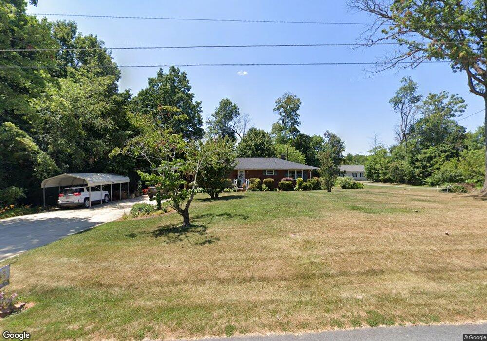 1135 Oakwood Acres Rd, Asheboro, NC 27205 - photo 1