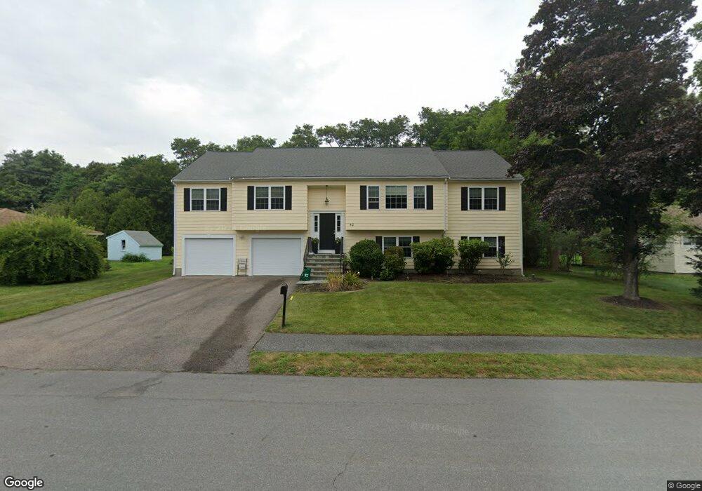 42 Bradford Rd unit 42, Natick, MA 01760 - photo 1