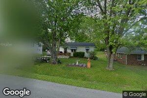 217 E Gl Smith St, Morgantown, KY 42261