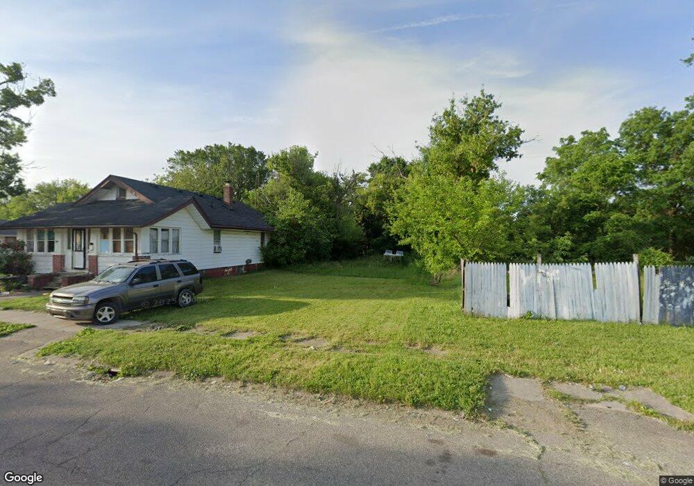 730 E Bundy Ave, Flint, MI 48505 - photo 1