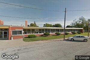 109 W Green St, Wyoming, IA 52362