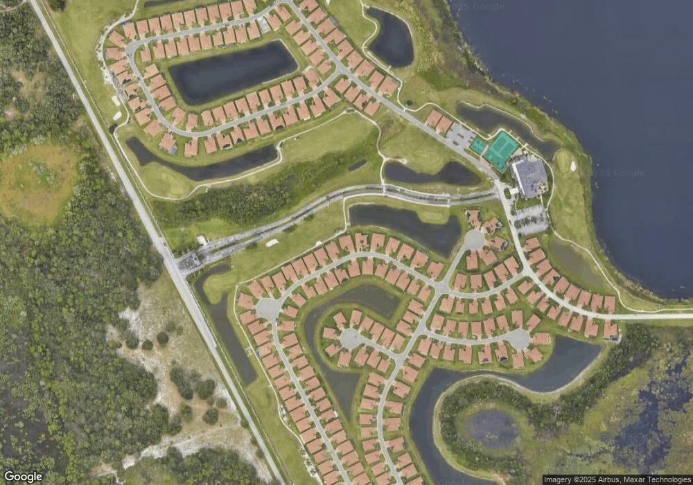 1056 Sawgrass Dr, Winter Haven, FL 33884 - photo 1