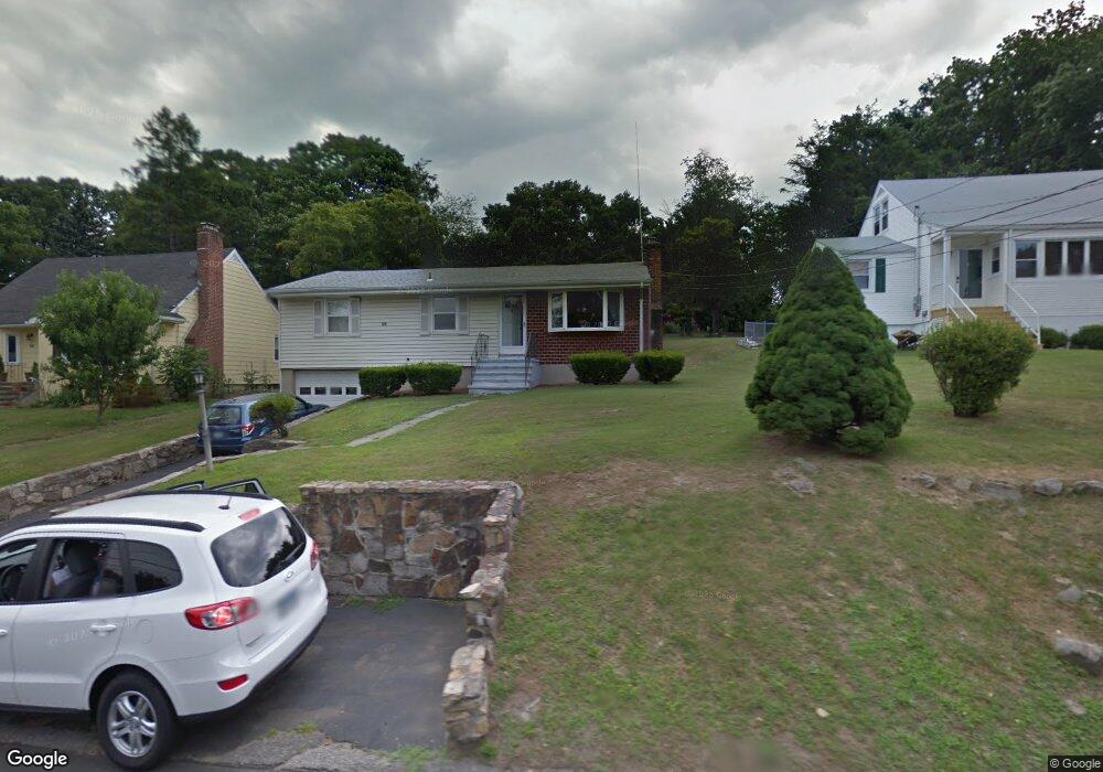 52 Scribner Ave, Norwalk, CT 06854 - photo 1