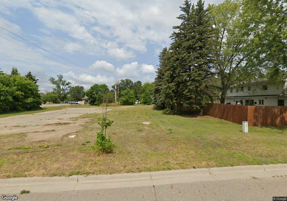 309 3rd St E, Park Rapids, MN 56470 - photo 1