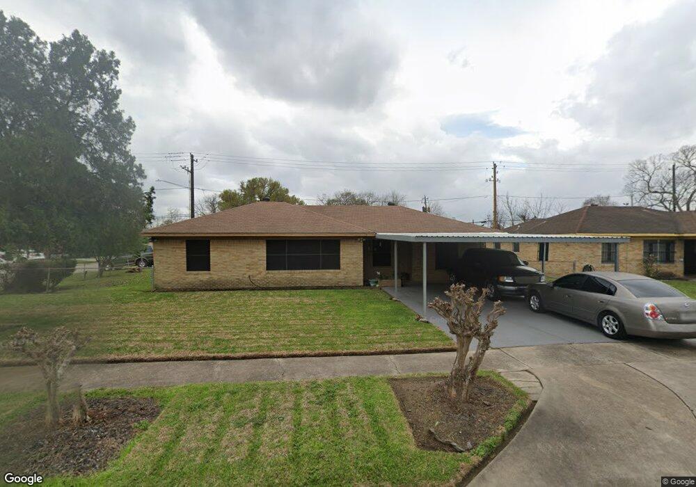 118 E Janisch Rd, Houston, TX 77022 - photo 1