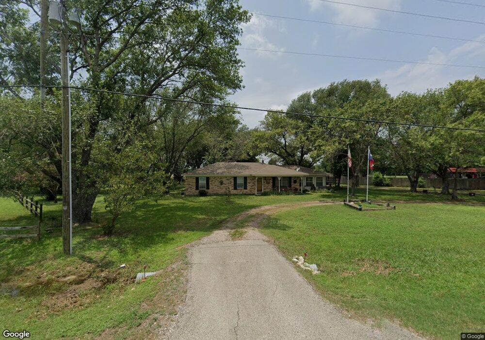 300 N Spikes Rd, Corsicana, TX 75110 - photo 1