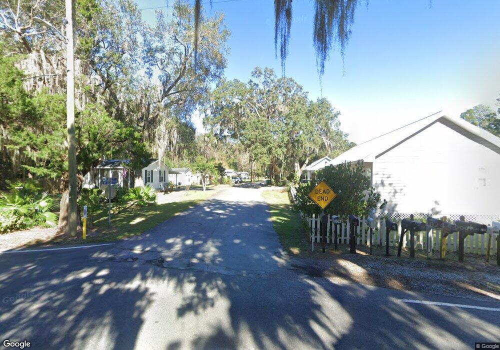 E E 2nd St unit A, Darien, GA 31305 - photo 1