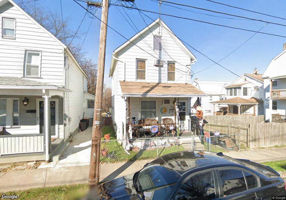 277 Brown St, Wilkes Barre, PA 18702 - photo 1