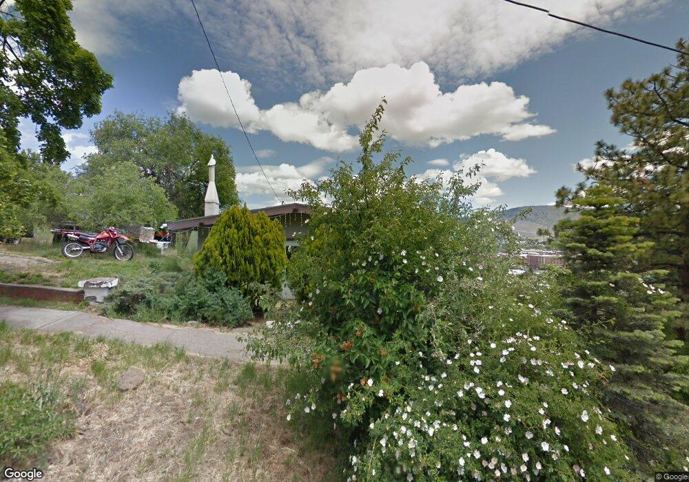 411 N 6th St, Klamath Falls, OR 97601 - photo 1