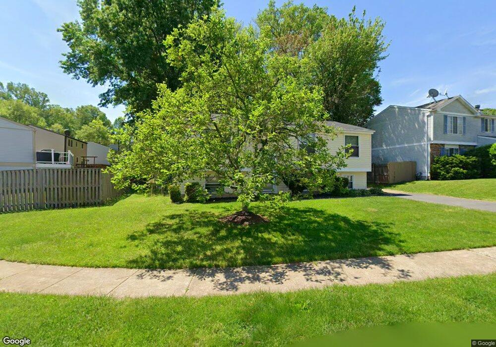 9203 Hunting Pines Place, Fairfax, VA 22032 - photo 1