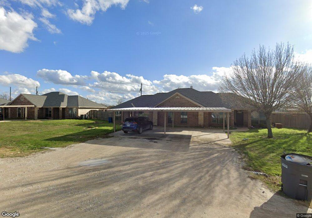 118 Jolin Ln unit 118, Weatherford, TX 76088 - photo 1