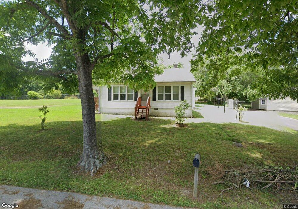 135 Glenburg Dr, Manchester, TN 37355 - photo 1