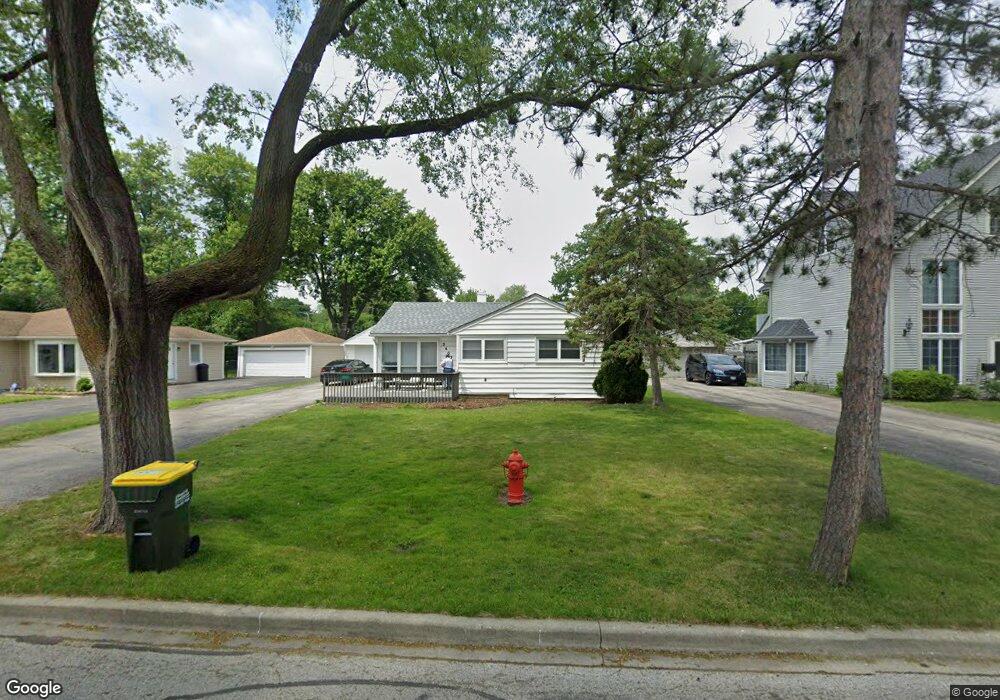 2407 Robin Ln, Rolling Meadows, IL 60008 - photo 1