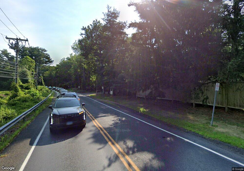 1 Elliot Ln, Westport, CT 06880 - photo 1