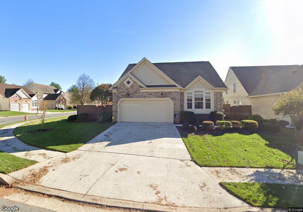 21 Stone Pine Ct, Pikesville, MD 21208 - photo 1